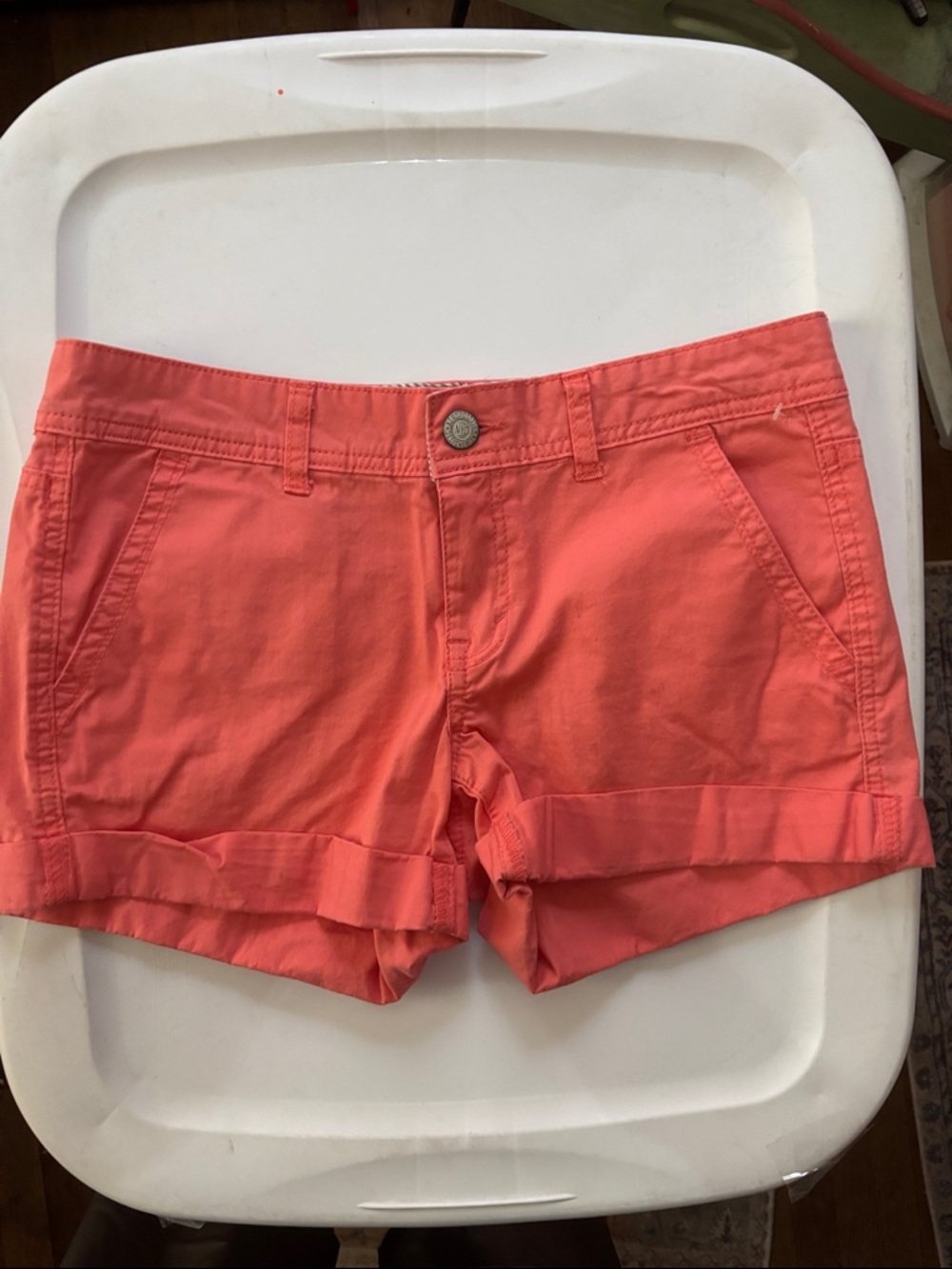Aeropostale Coral Cuffed Jean Shorts Size 4 NWOTS